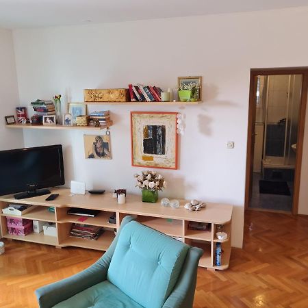 Apartment Silva, 50M From Beach Макарська Екстер'єр фото