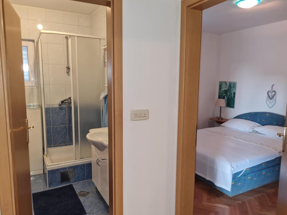 Apartment Silva, 50M From Beach Макарська Екстер'єр фото