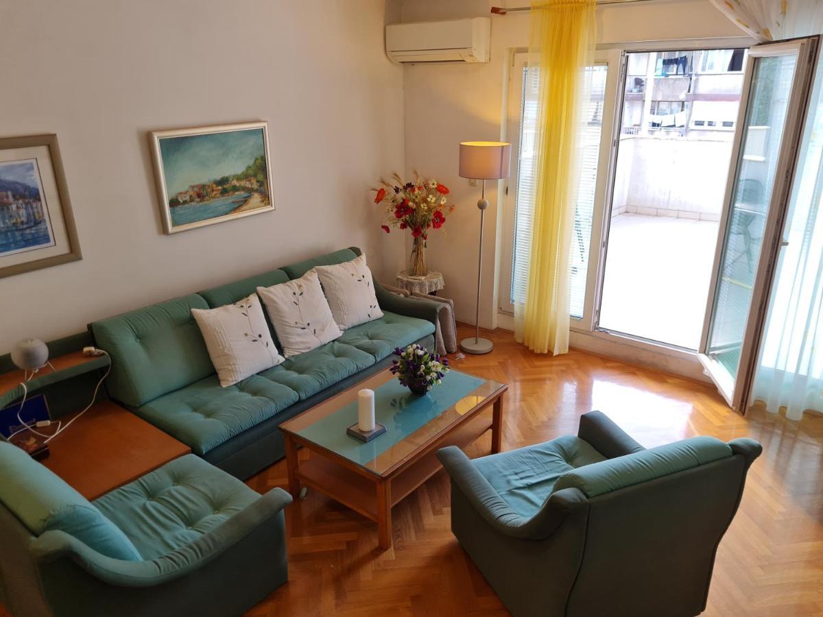 Apartment Silva, 50M From Beach Макарська Екстер'єр фото